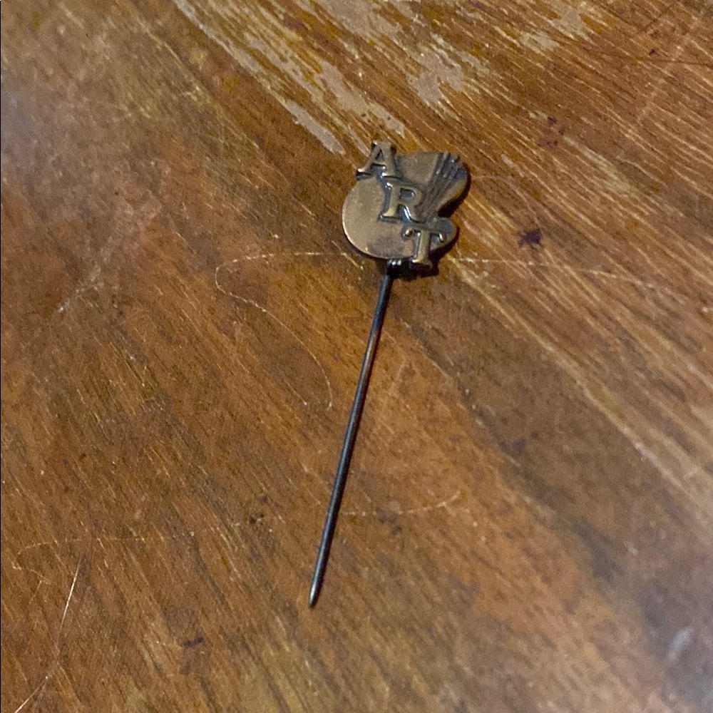 Gold ART Pin